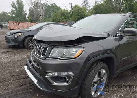 2020 Jeep Compass Limited 4X4 из США, поврежденный, VIN 3C4NJDCB1LT131792